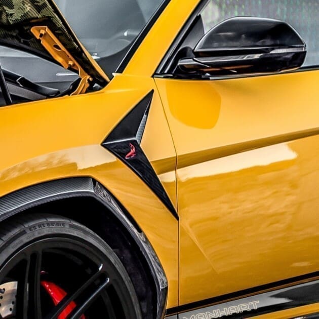 TopCar Design Teil 13 Carbon Spiegelkappen Lamborghini Urus